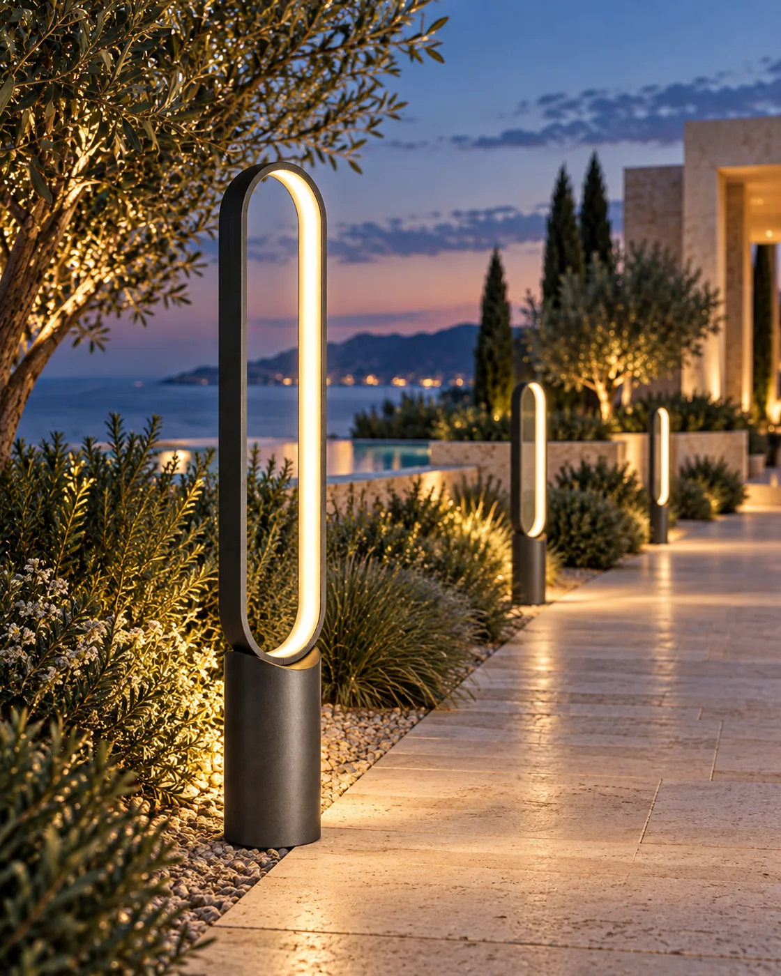 Appearance visual of INSPRING garden light model 2154